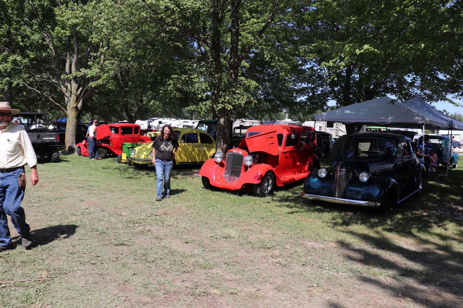 Elnora and Brown County Shows